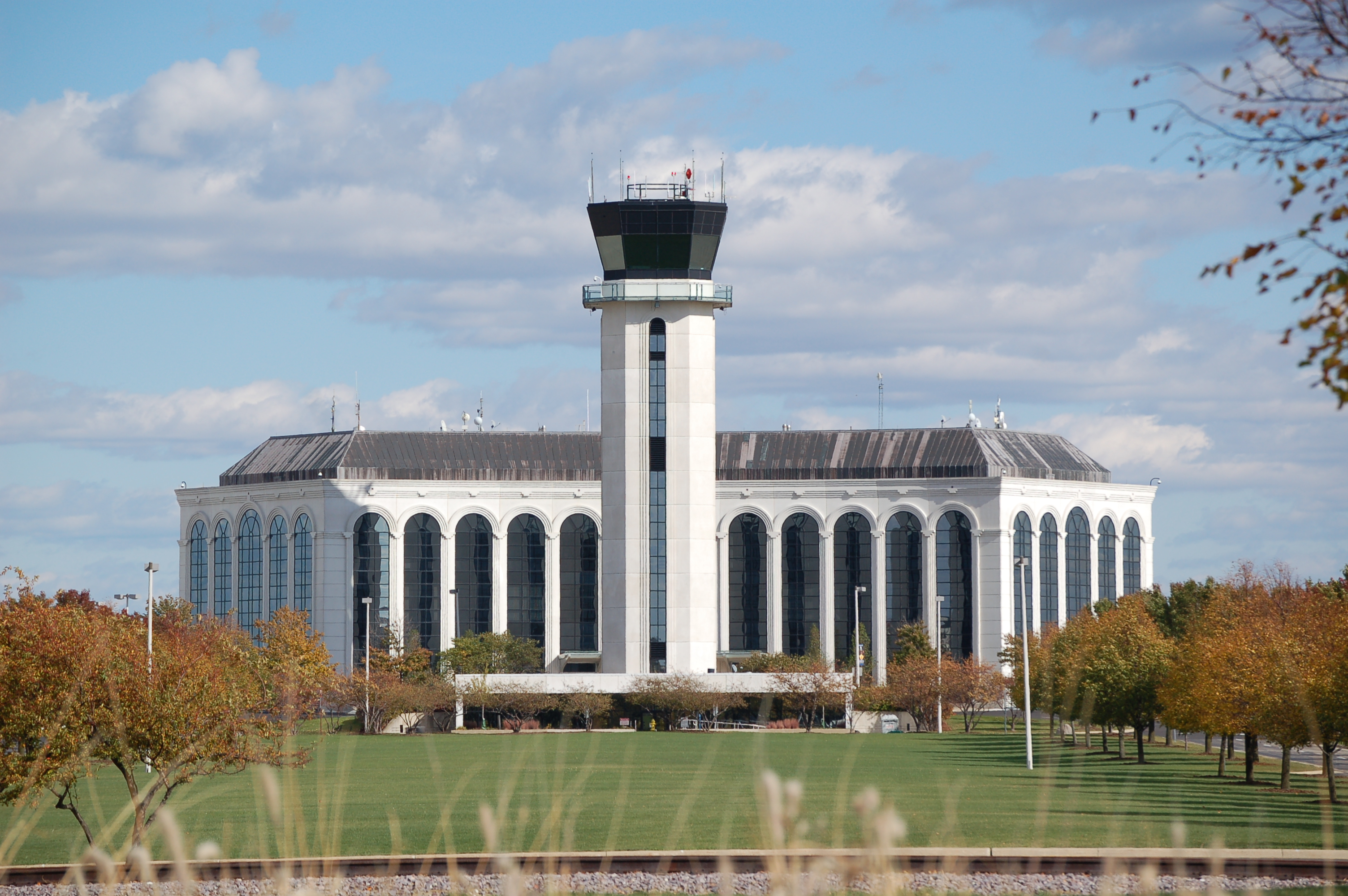 DuPage Airport photo of control tower and building
